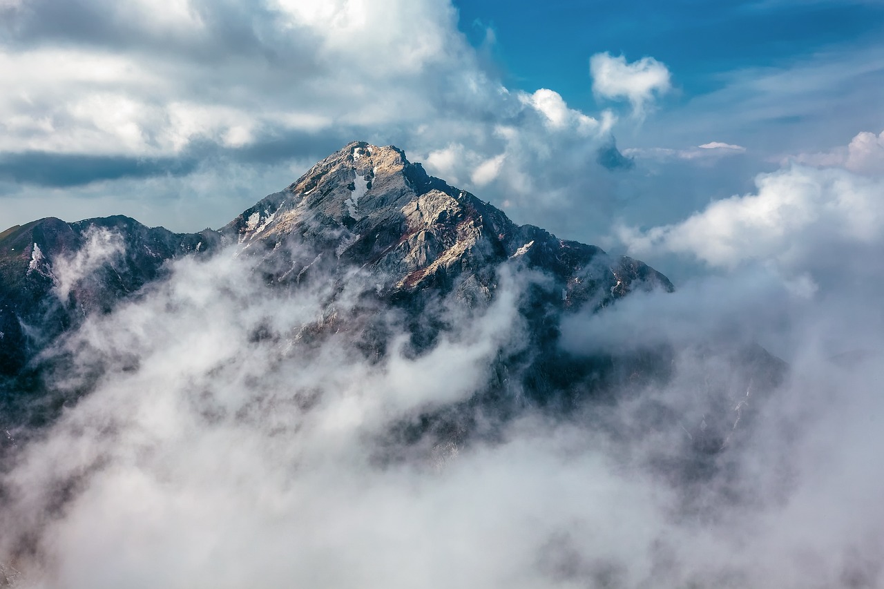 Exploring the Secluded Trails of Canada’s Nahanni National Park